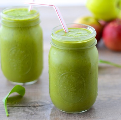 Green Apple Smoothie from Girl Makes Food