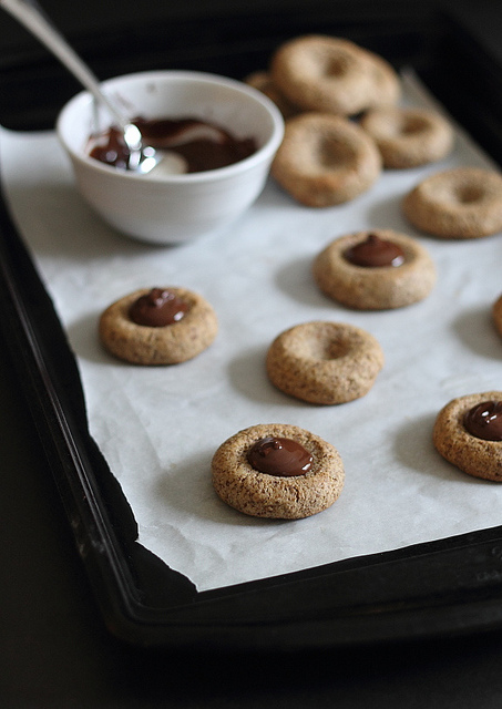 almond-chocolate-thumbprint-cookies