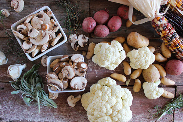 savory-mushroom-and-herb-gravy3