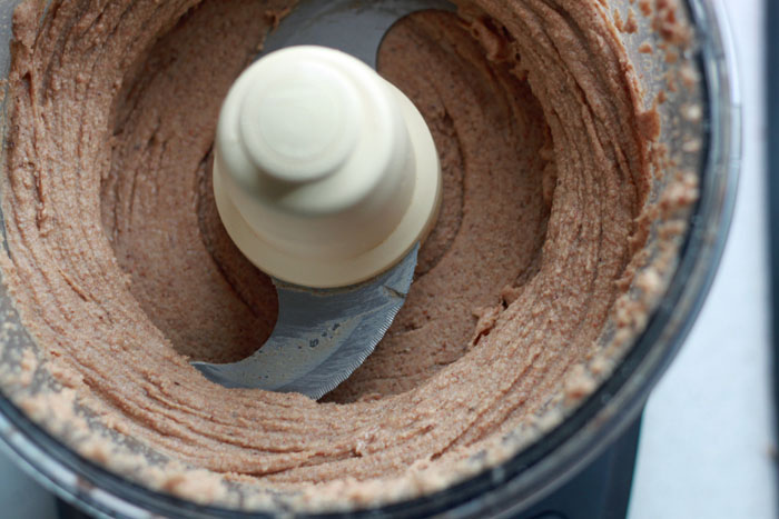 how_to_make_almond_butter_12_min