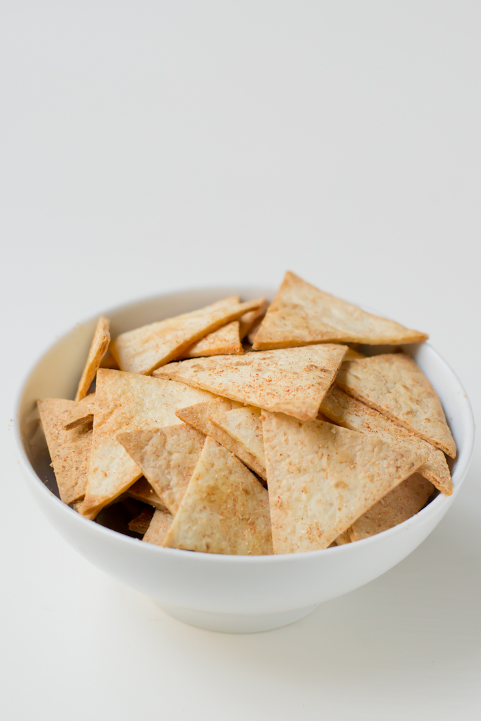Homemade-tortilla-chips-via-minimaleats.com