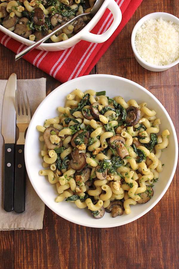 Pasta-with-Mushrooms-Spinach-red