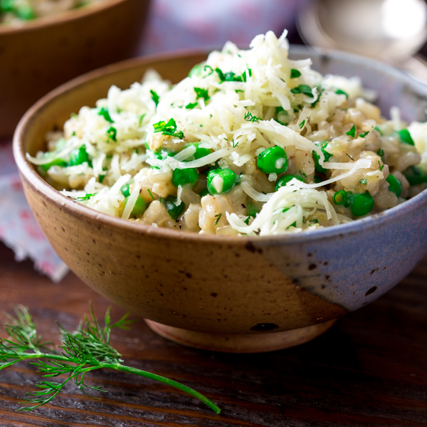 cheddar-brown-rice-risotto-with-peas-sq-012