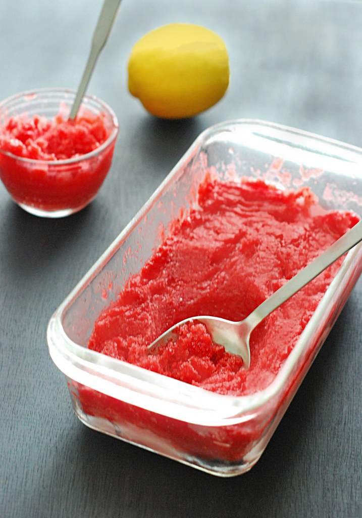 sugar-free-strawberry-lemonade-sorbet1