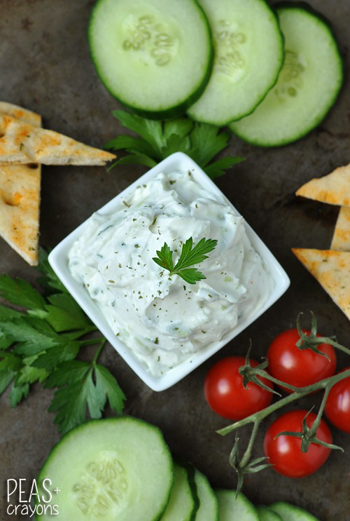 super-thick-and-creamy-tzatziki-dip-and-spread-500-watermark