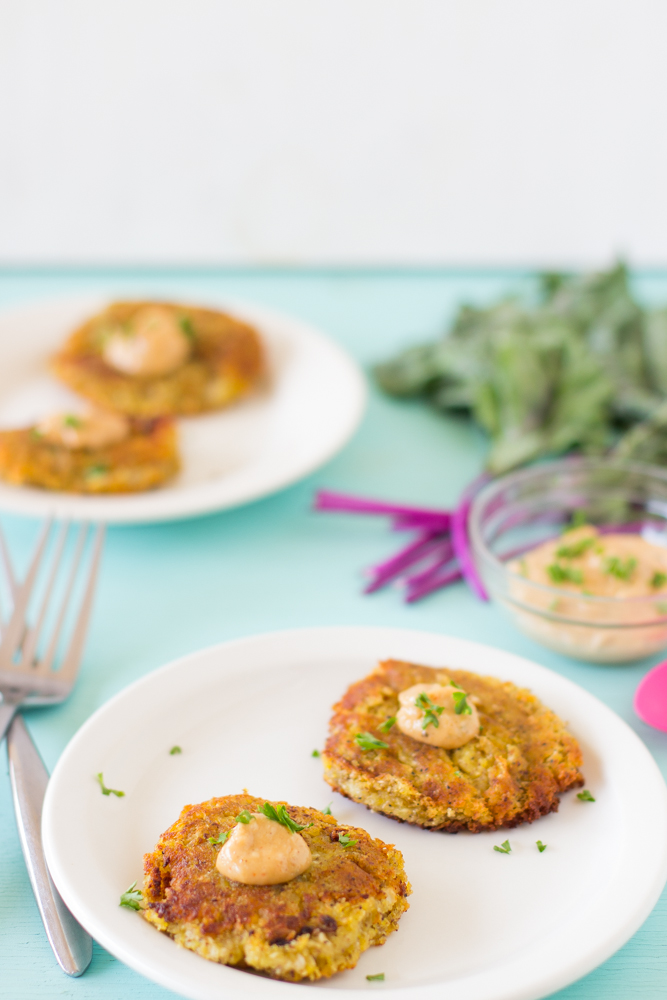 Sweet-Potato-and-Kohlrabi-Fritters-with-Yogurt-Tahini-Sauce-is-a-farmers-markets-dream-recipe-The-delicious-unique-flavour-of-kohlrabi-shines-through-and-the-yogurt-tahini-sauce-adds-a-delicious-salt-smoky-flavour-vegetarian-healthy-4