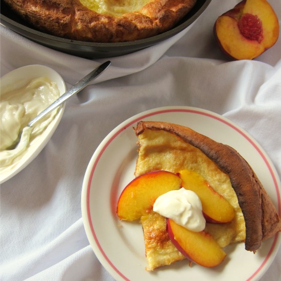 dutch-baby-with-peaches-and-honeyed-goat-cheese2-fdg