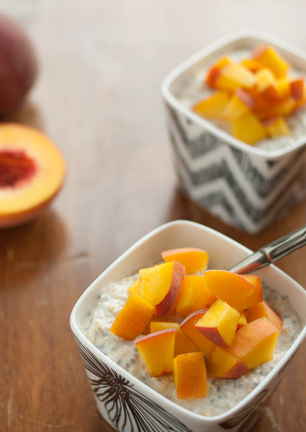 peaches-and-cream-overnight-oats