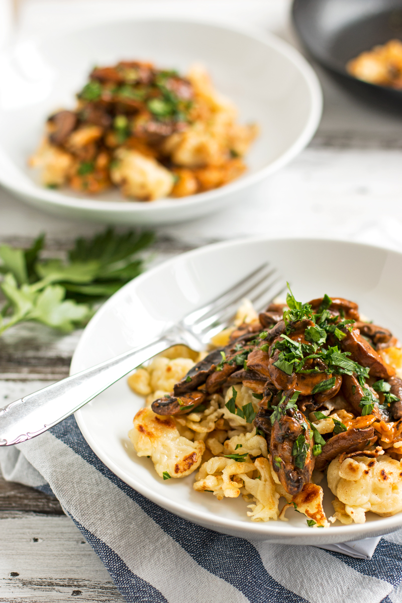 Jägerspätzle: Deutsche Knödel mit Pilzen