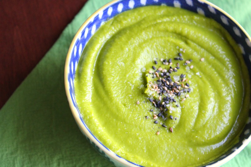 green-soup-w-topping