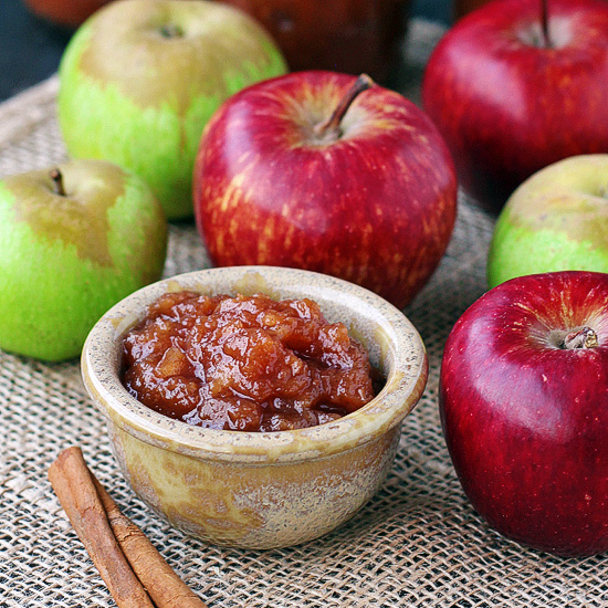 Apple-Butter-Recipe-Sharing-550-by-550
