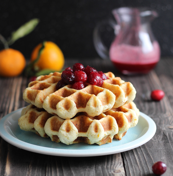 575rsz_orange_almond_waffles_with_cranberry_syrup_06