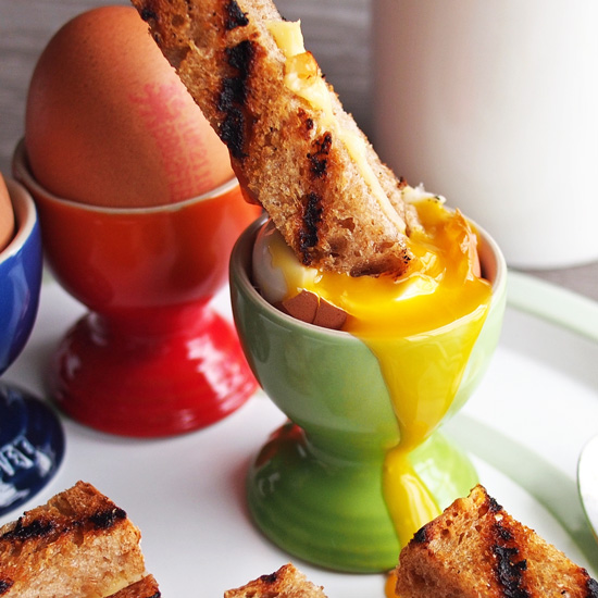 550-Dippy-Eggs-and-Grilled-Cheese-Soldiers-1