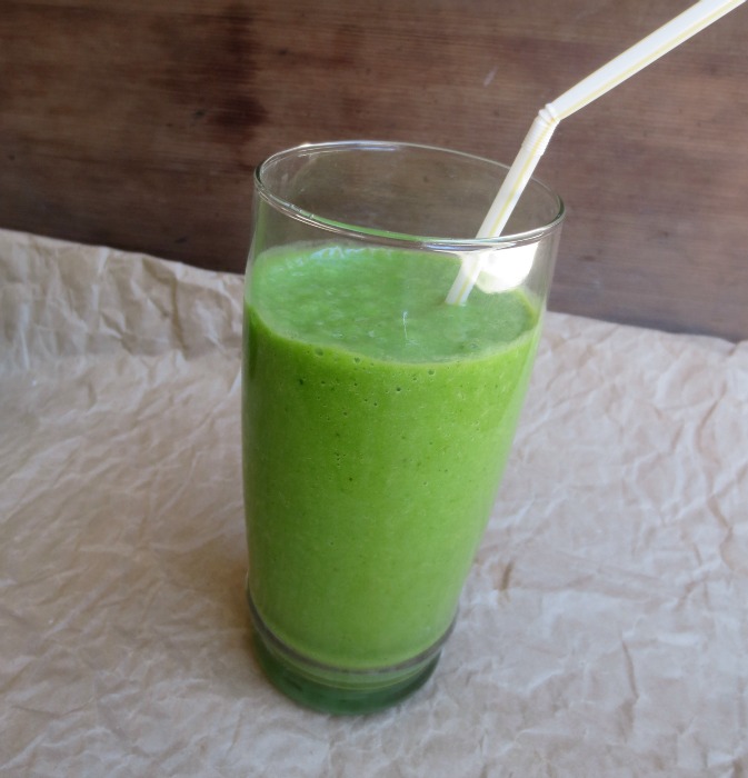 Mango-or-Pineapple-Spinach-Smoothie