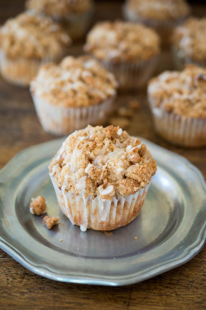 easy-sour-cream-coffee-cake-muffins-with-simple-glaze