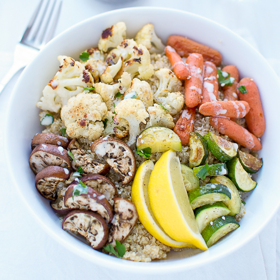 quinoa-bowl-with-roasted-vegetables-fg-1