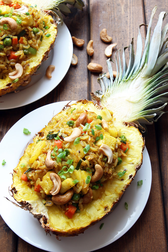 Baked-Pineapple-Fried-Rice