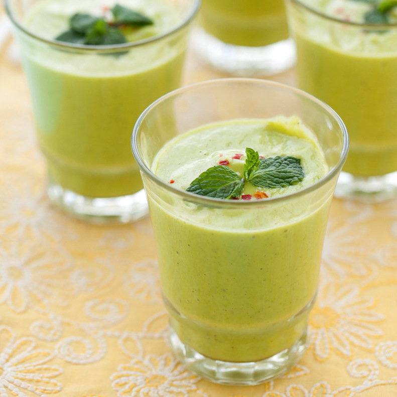 Chilled-avocado-soup-3-of-6-002