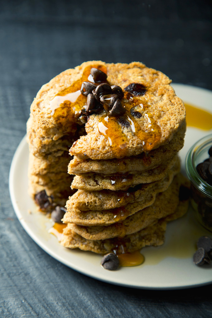 Vegan-Gluten-Free-Chocolate-Chip-Oatmeal-Cookie-Pancakes-5