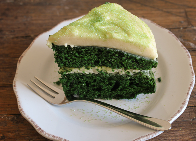 green-velvet-with-Baileys-cream-cheese-frosting-15-1-of-1