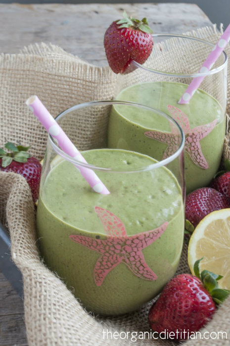 Strawberry-Lemonade-Green-Smoothie-small