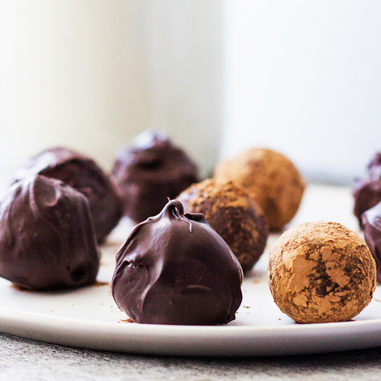 homemade-chocolate-truffles