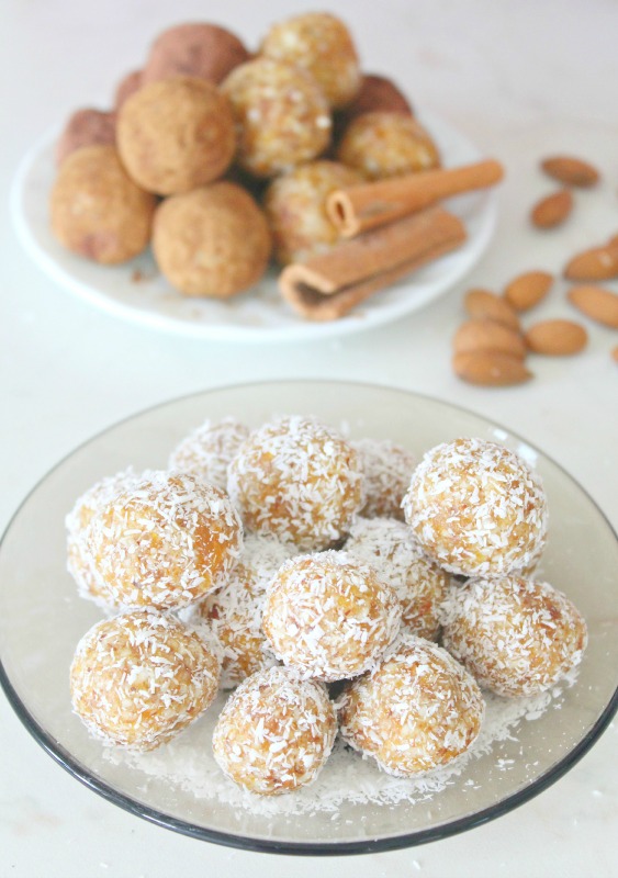 Almond-apricot-energy-balls-PL