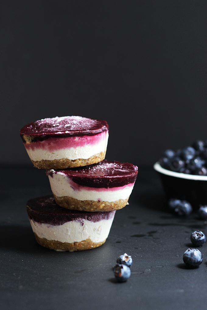 Vegan-Blueberry-Cheesecakes