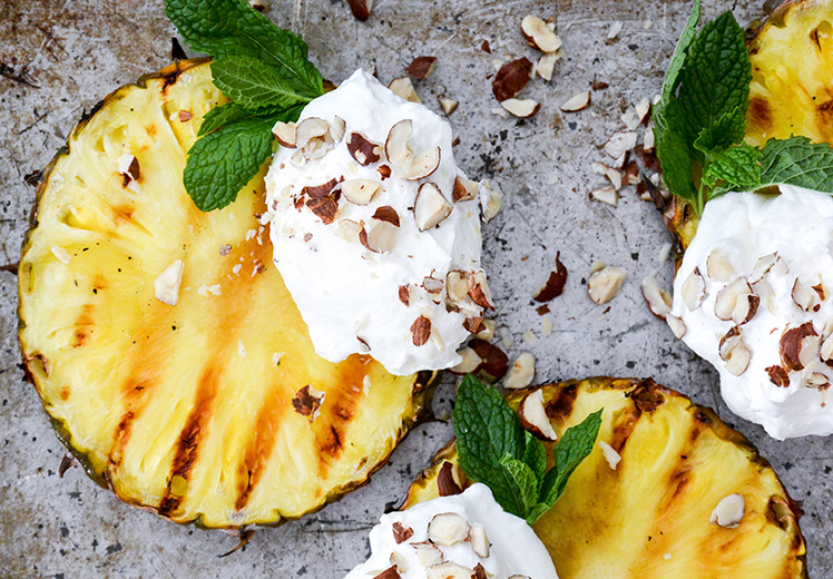 Grilled-Pineapple-Coconut-Cream-1