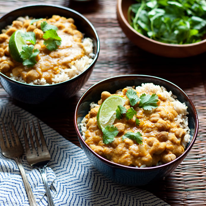 slow-cooker-pumpkin-chickpea-and-red-lentil-currysq