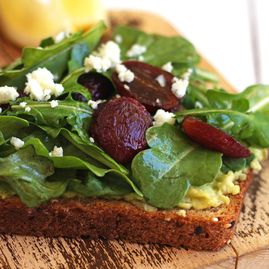 Avocado-Toast-with-Balsamic-Roasted-Grapes