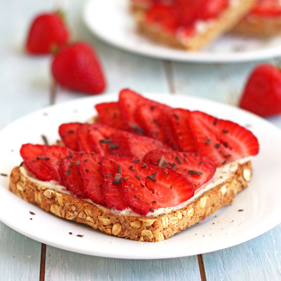 Strawberry-Tiramisu-Toast
