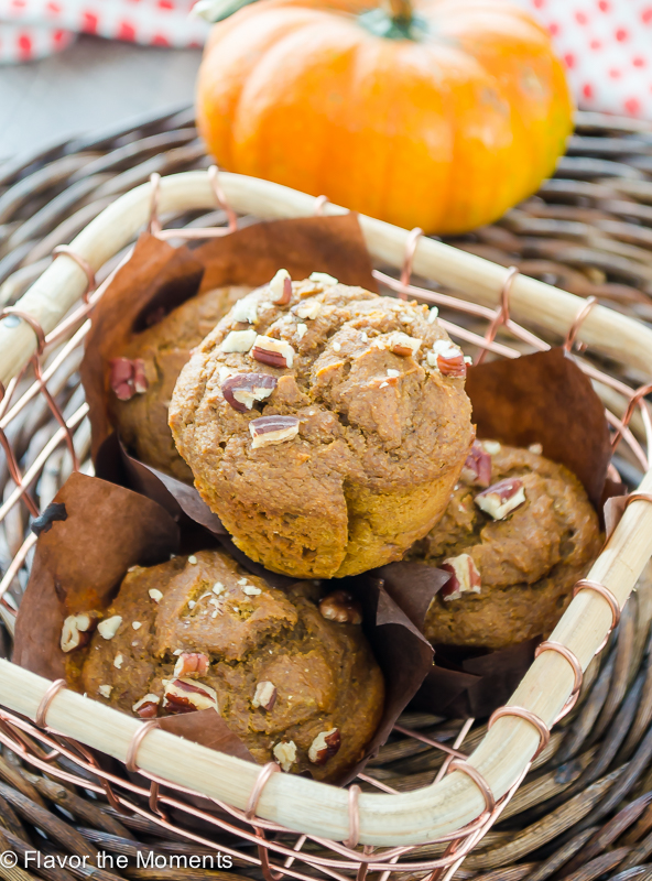 whole-grain-pumpkin-molasses-muffins3-flavorthemoments.com