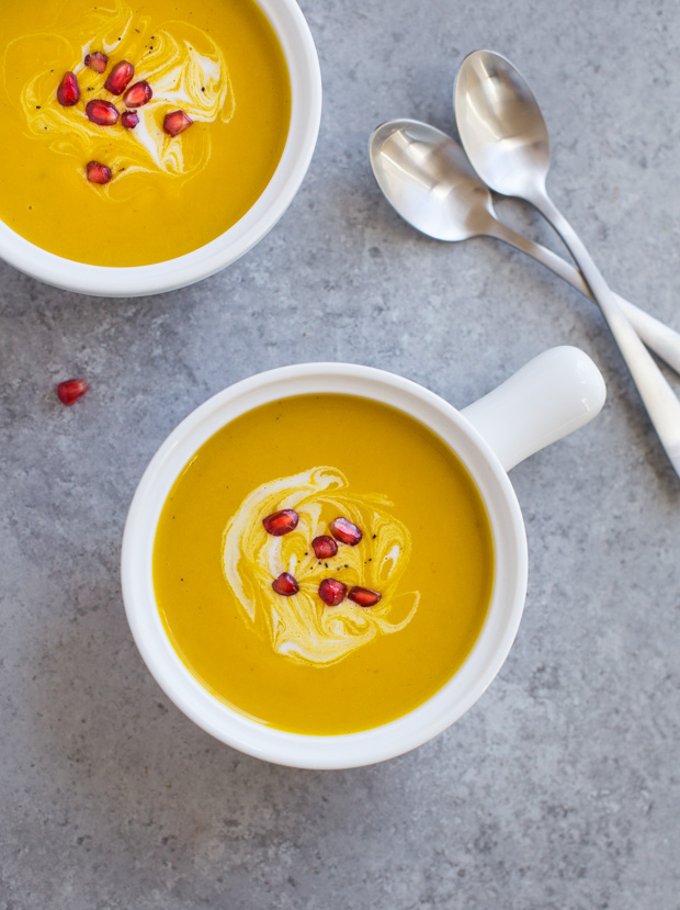 Roasted-Acorn-Squash-and-Apple-Soup-2