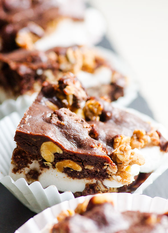 closeup-natures-path-chocolate-peanut-butter-bars-recipe