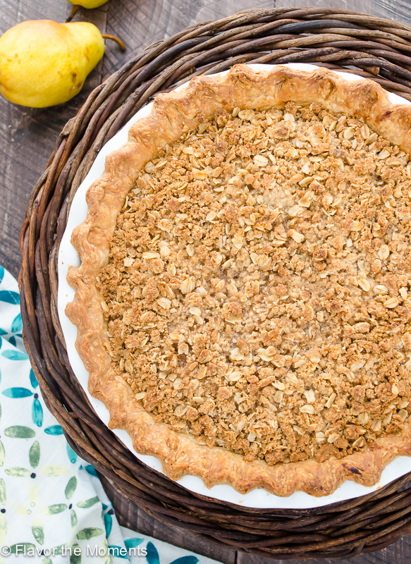 pear-ginger-crumble-pie1-flavorthemoments.com
