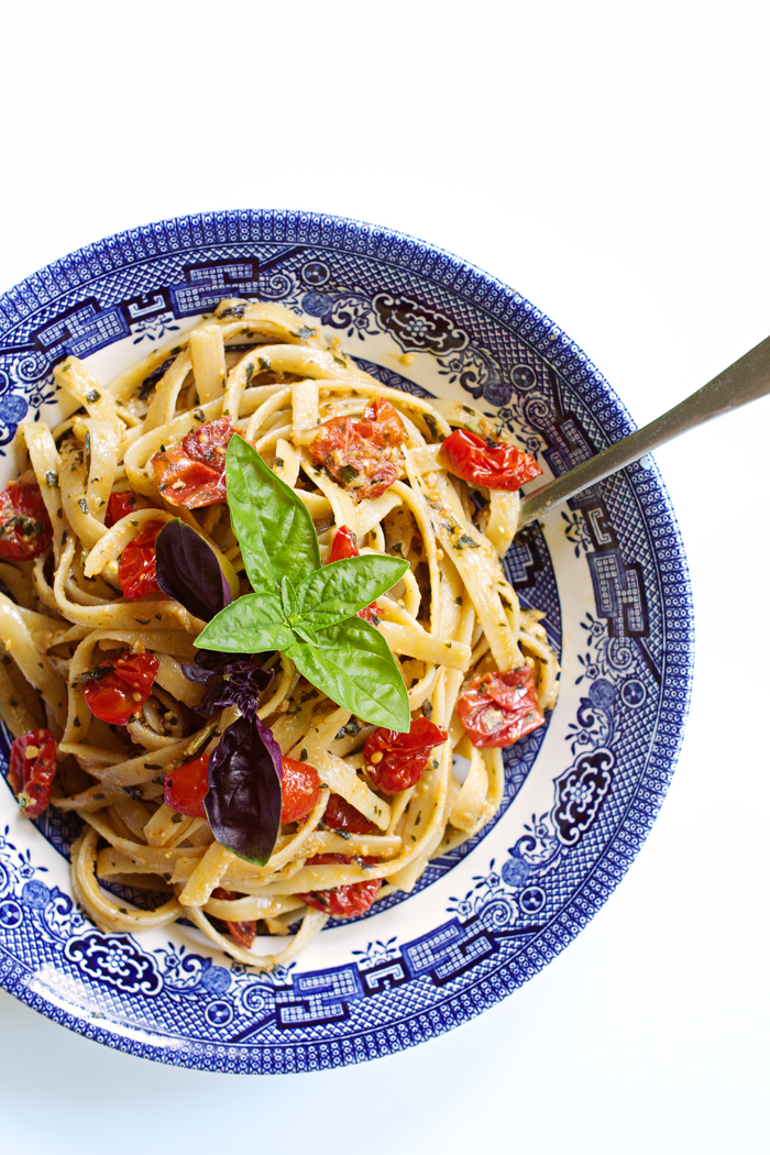 pesto-pasta-slow-roasted-tomatoes-bare-foot-organics-10