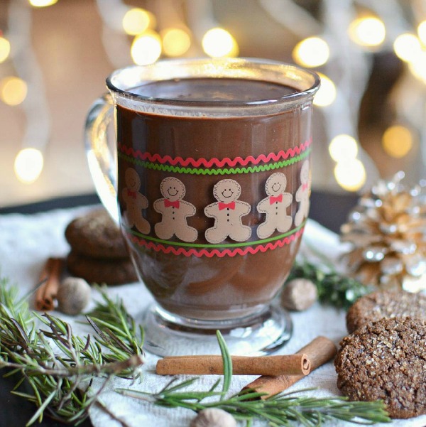 Gingerbread-Hot-Chocolate-small-square
