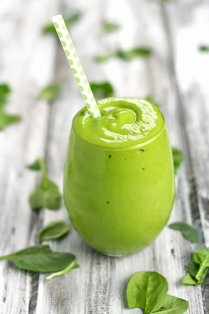 Banana_Mango_Avocado_Green_Smoothie_3_edit