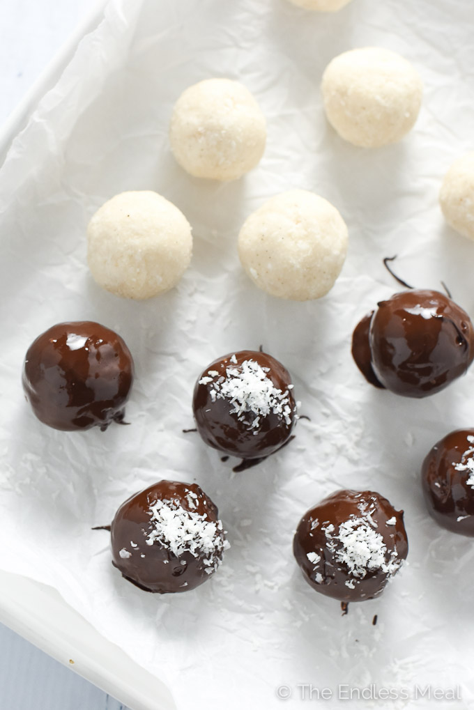 Chocolate-Coconut-Bliss-Balls-680