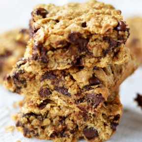 Oatmeal Chocolate Chip Cookie Bars