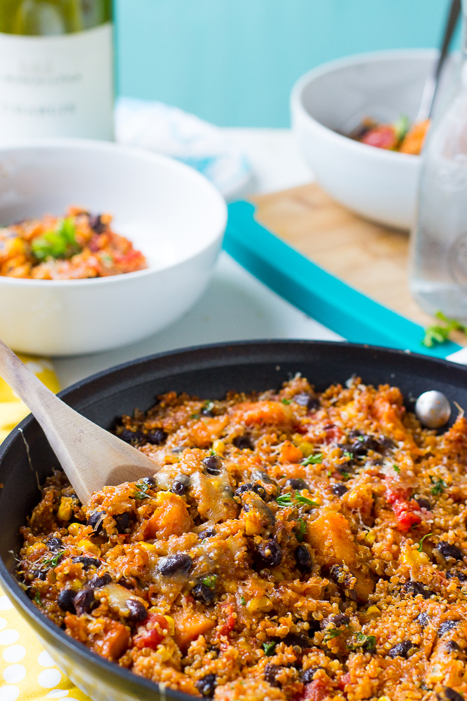 This-entire-quinoa-skillet-dish-is-done-from-start-to-finish-in-30-minutes-all-in-ONE-pot-Its-a-healthy-nutritious-flavorful-family-friendly-dish-5