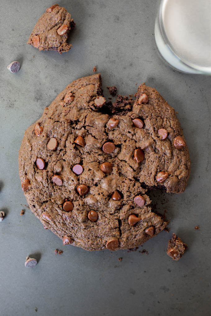 giant-gluten-free-brownie-cookie-for-two-18