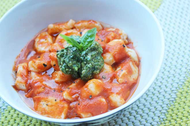 ricotta-gnocchi-with-roasted-tomato-sauce-and-chunky-pesto