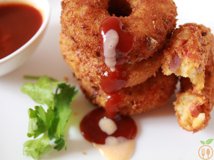 spicy-mashed-potato-donuts-02-700x525