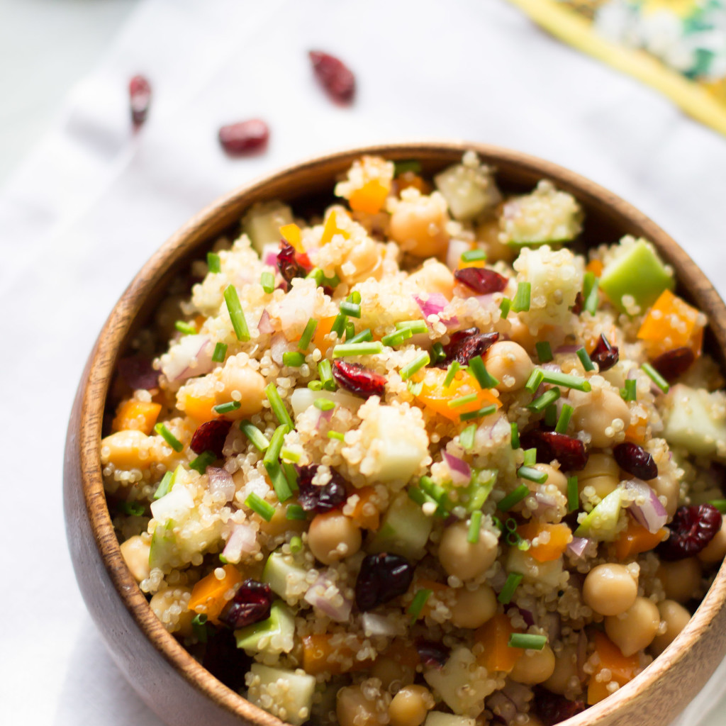 Cranberry-Apple-Quinoa-Salad-4-1024x1024