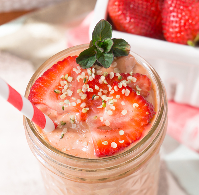Moroccan Mint Strawberry Smoothie