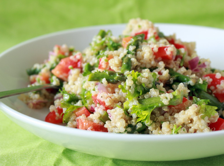 Quinoa-and-Roasted-Asparagus-Salad