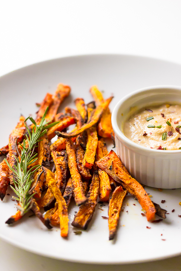 These-Baked-Carrot-Fries-are-the-perfect-replacement-for-french-fries.-Crispy-crazy-delicious-and-dipped-in-a-spicy-Harissa-Tahini-Dip-4