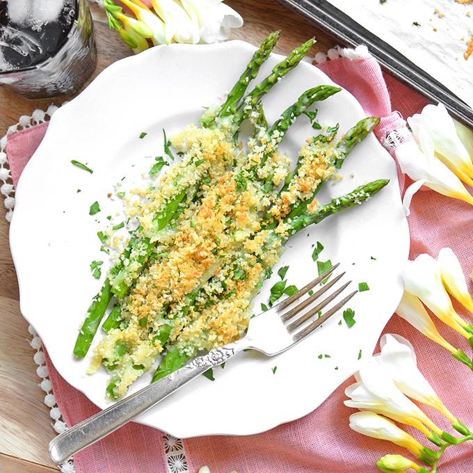 cheddar-panko-asparagus